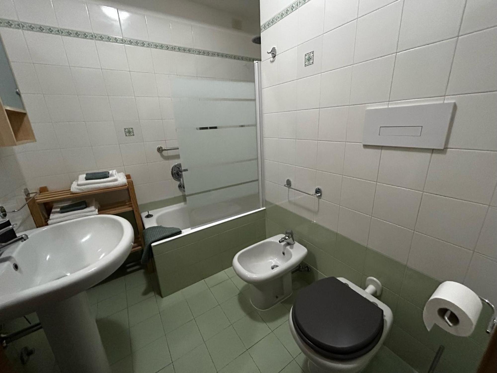 Nutshell Apt Monza Parco, Centro, Policlinico Екстер'єр фото